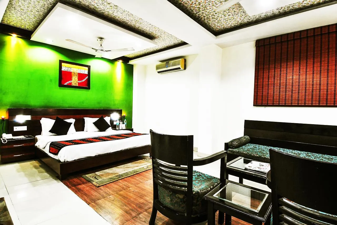 Hotel O Paharganj Near Railway Station New Delhi 3*,  India