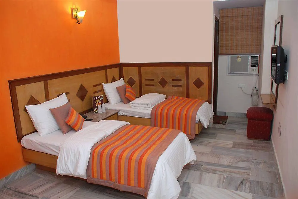 Hotel O Paharganj Near Railway Station New Delhi India